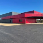 Salle des fêtes en charpente métallique – vue d’ensemble de la structure acier